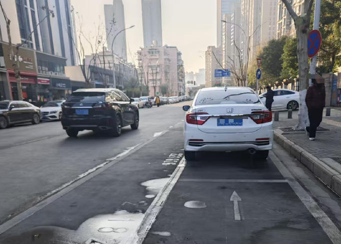 路边停车收费背后藏着的